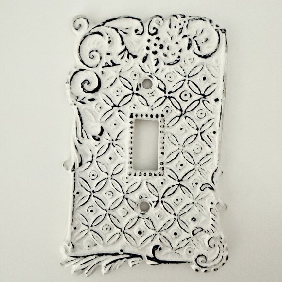 Anthropologie Vintage White Decorative Cast Iron Light Switch Cover - Picture 1 of 1